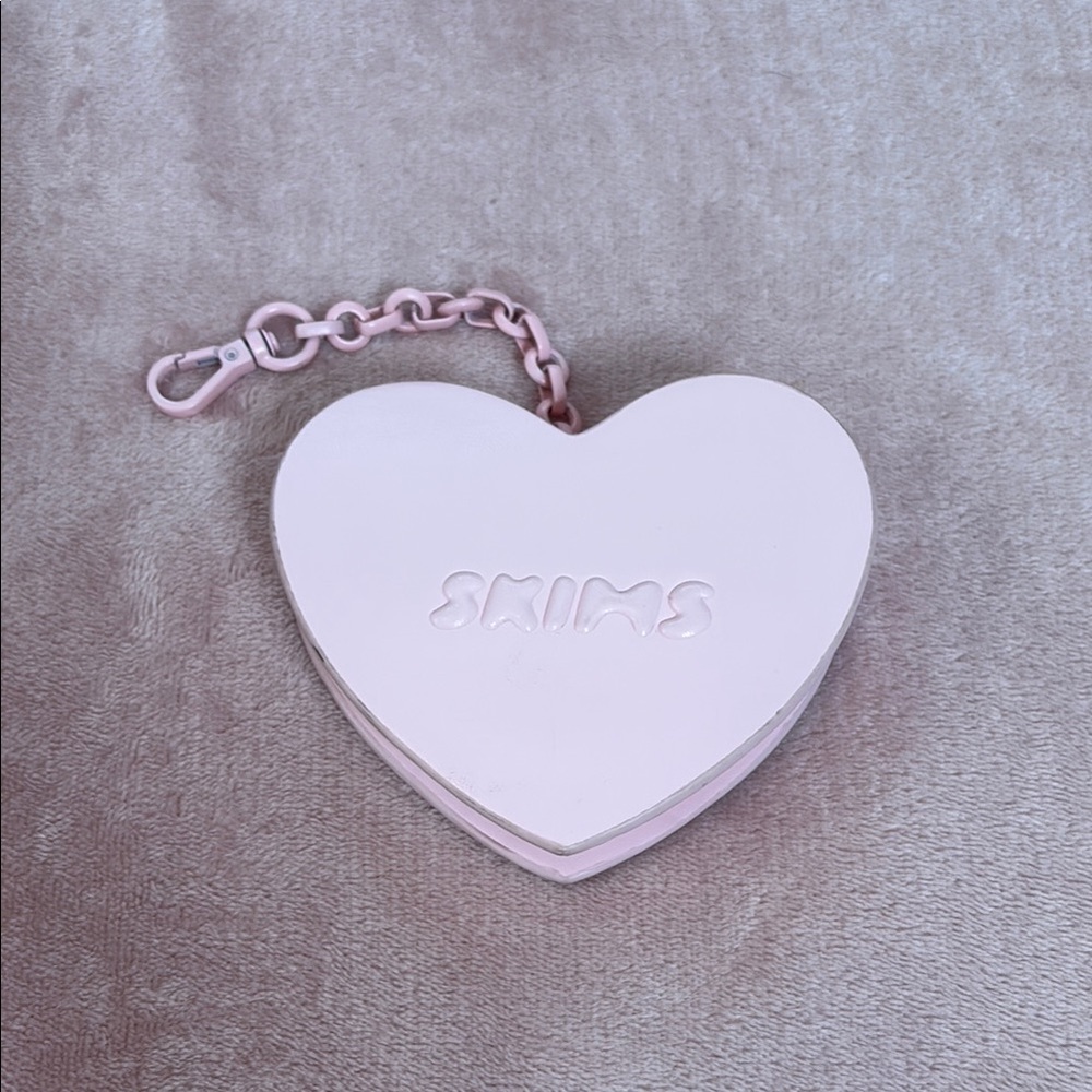 SKIMS Pink Heart-Shaped Chain Accessory